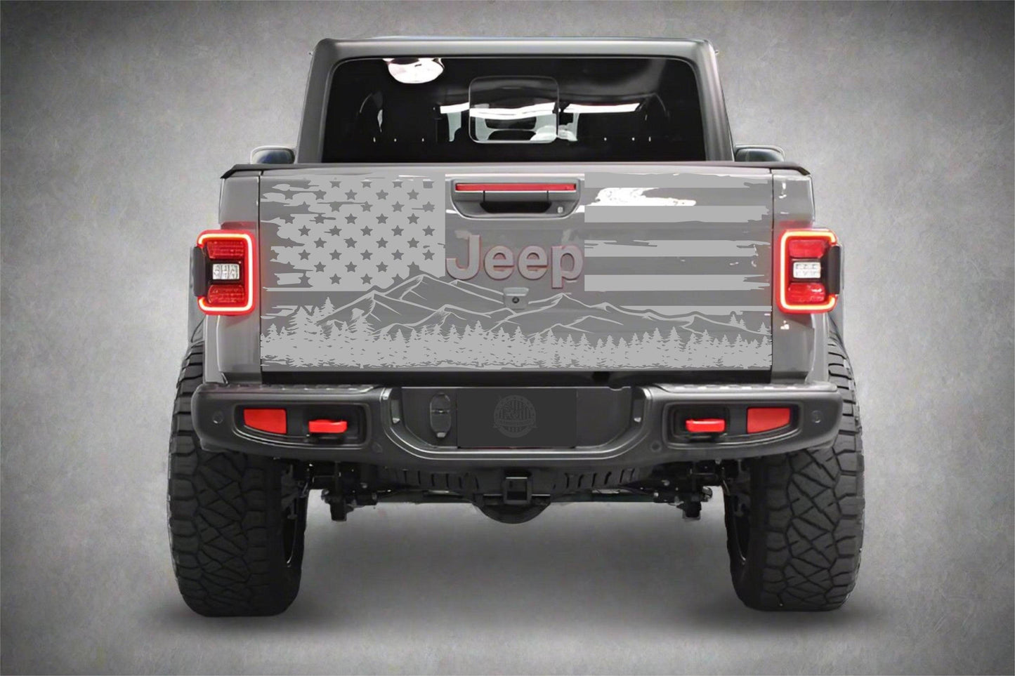 Mountain_Silhouette_American_Flag_Jeep_Gladiator_Decal